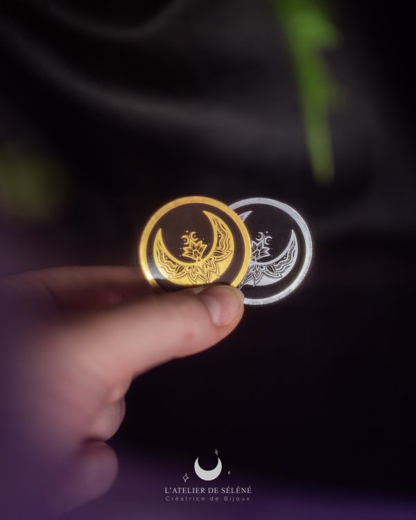 sticker métallisé "lune ornementale"