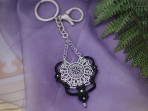 porte clef mandala floral