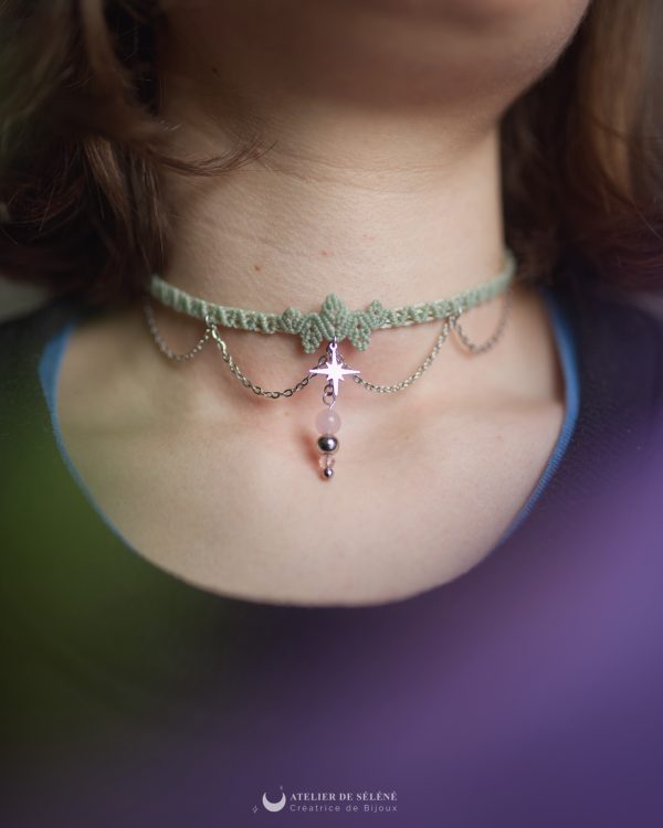 nymphéa ras de cou vert pastel avec perle de quartz rose (doré) (copie)