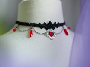 ras de cou lila et doré, style bridgerton (copie)