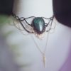 Collier avec une malachite
