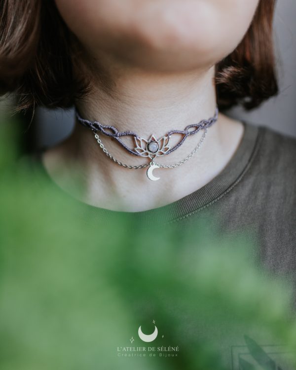 lakshmi ras de cou / diadème avec un lotus