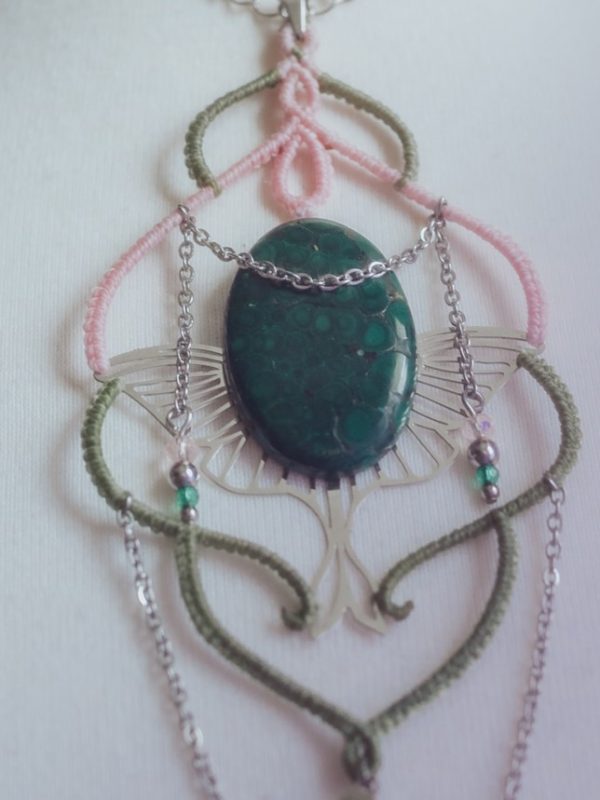 layla collier pendentif malachite rose et vert