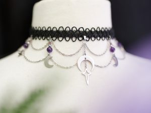 Celestial - ras de cou réglable noir et argenté avec perles d'améthyste